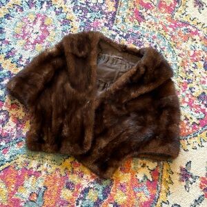 Vintage Beautiful Fur shawl wrap shrug